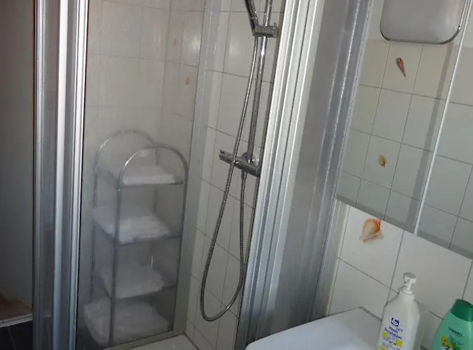 Frank's In Apartman *